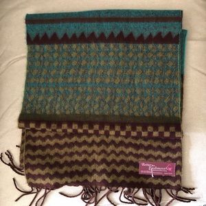Manhattan Accessories Company Geometric Scarf